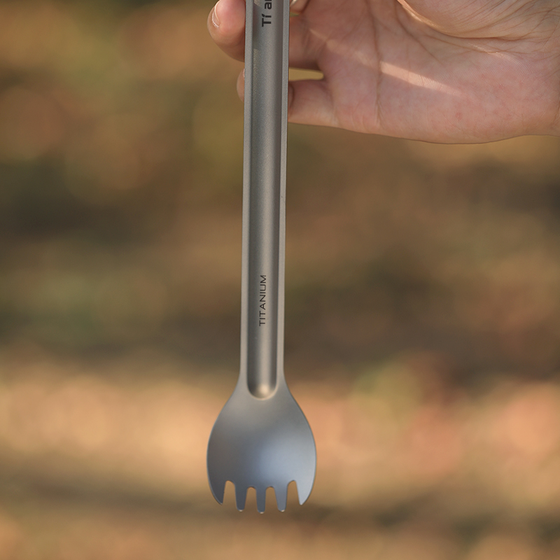 Tiartisan-cubiertos de titanio - Camping Cooking And Cutlery Set reseña y precio